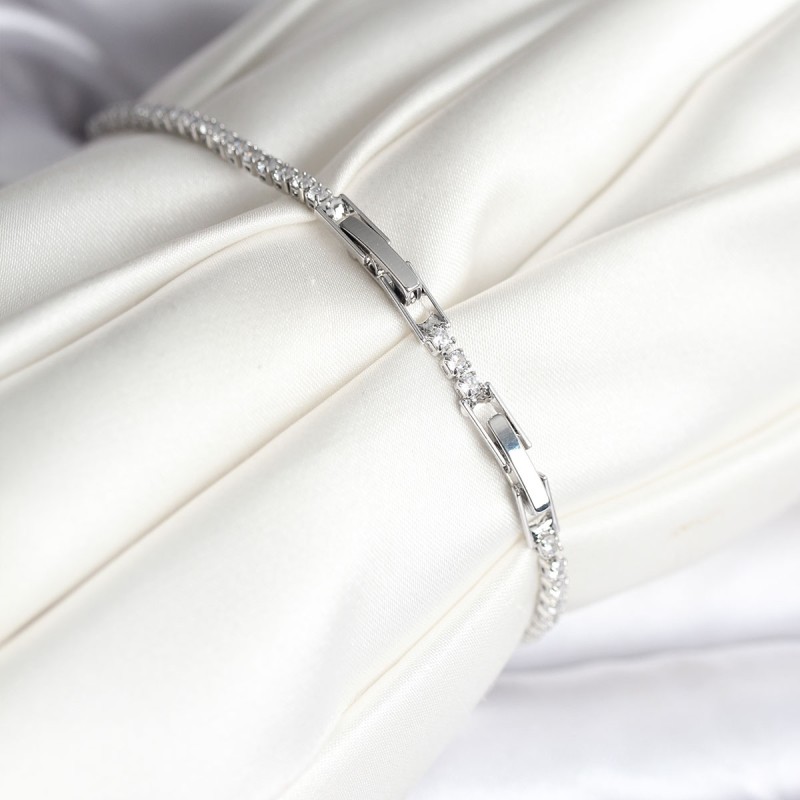 Anka Kuşu Model Zirkon Taşlı Gümüş Renk Pirinç Su Yolu Kadın Bileklik