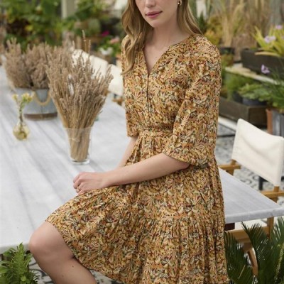 Arias Closet %100 Viskon Çiçek Ve Yaprak Desenli Kuşaklı Elbise