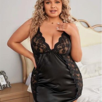 Arias Closet Büyük Beden Siyah Dantel İşlemeli Saten Gecelik