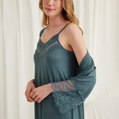 Arias Closet Dekolteli Yakası Ve Kolu Dantelli Sabahlık Takımı