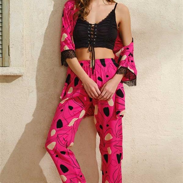 Arias Closet İp Askılı V Yaka Çiçek Desenli Yazlık Uzun İp Detaylı Pijama Altı Sabahlık Takımı