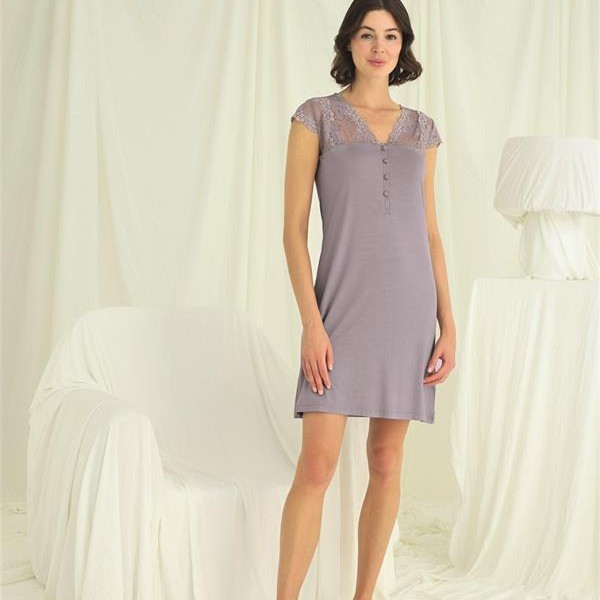 Arias Closet Kolu Omzu Ve Yakası Dantelli Önü Düğmeli Gecelik