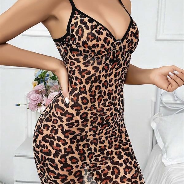 Arias Closet Leopar Desenli Sırt Dekolteli Fantezi Gecelik