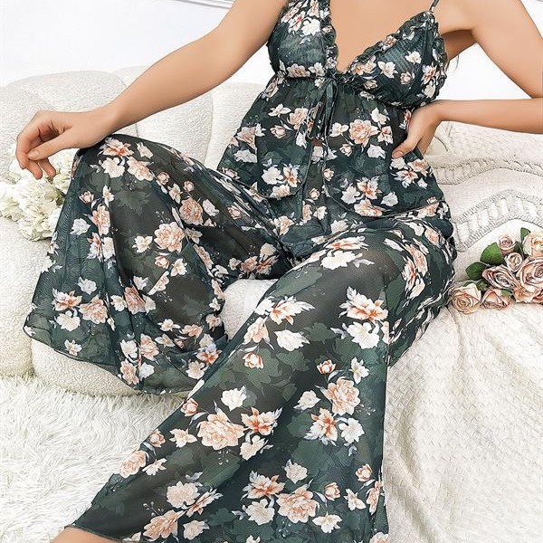 Arias Closet Özel Tasarım Büyük Beden Çiçek Desenli Bol Kesim 2'Li Pijama Takımı