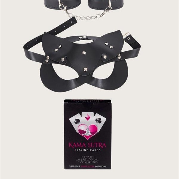 Arias Closet Sexy Görselli Oyun Kartı Kama Sutra  Kelepçe Maske Set