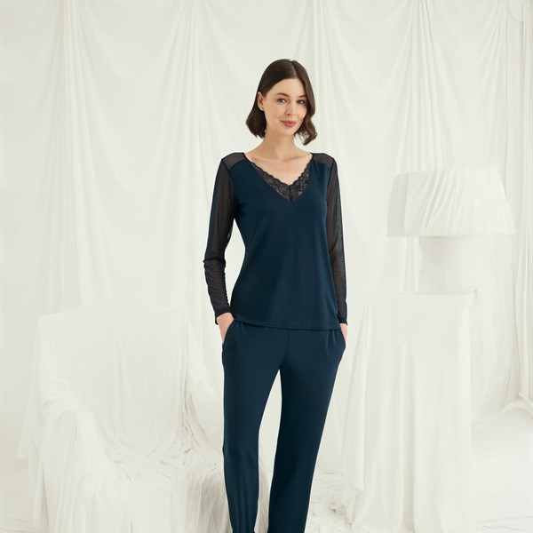 Arias Closet Sırt Dekolteli Uzun Kollu Tüllü Ve Dantelli Pijama Takımı