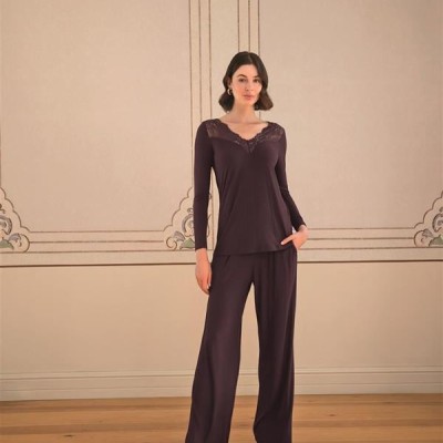 Arias Closet Uzun Kollu Ve Dantelli Pijama Takımı