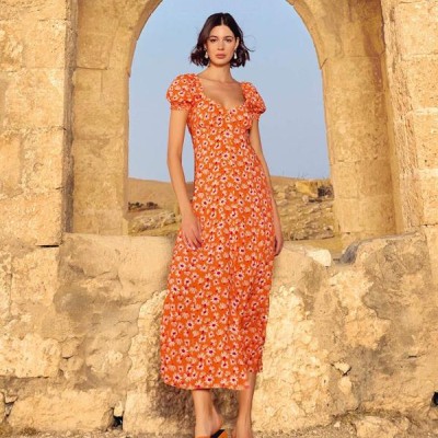 Arias Closet Viskon Çiçek Desenli Kısa Kollu Elbise