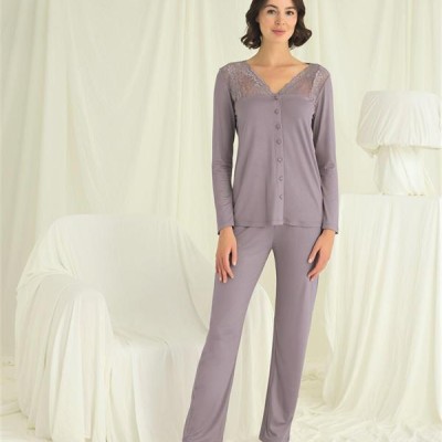 Arias Closet Yakası Kolu Ve Omzu Dantelli Boydan Düğmeli Pijama Takımı