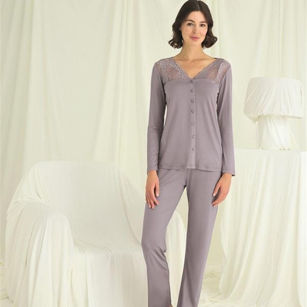Arias Closet Yakası Kolu Ve Omzu Dantelli Boydan Düğmeli Pijama Takımı