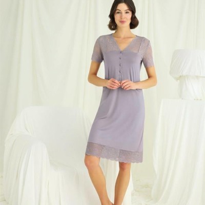 Arias Closet Yakası Kolu Ve Omzu Ve Eteği Dantelli Önü Düğmeli Gecelik