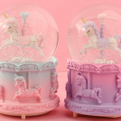 Atlı Karınca Kar Küresi Orta Boy