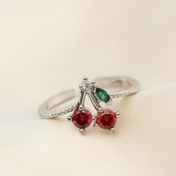 Ayarlamalı Gümüş Renk Kristal Taşlı Kiraz Yüzük