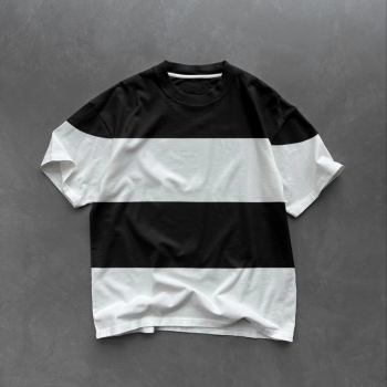 Bisiklet Yaka Parçalı T-Shirt - Siyah -