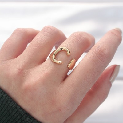 C Harfli Altın Renk Ayarlanabilir Yüzük