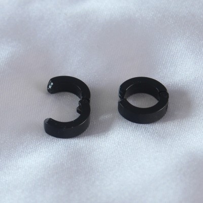 Çelik Siyah Renk Sıkıştırmalı Erkek Küpe