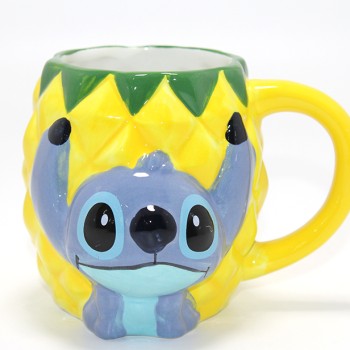 Disney Stitch Ananas Tasarımlı Kabartmalı Kupa Bardak 
