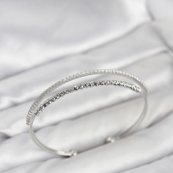 Dorika Model Pirinç Gümüş Renk Kadın Bileklik