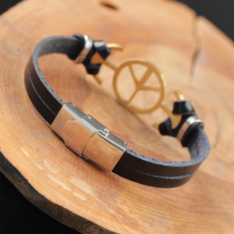 Gold Renk Barış Figürlü Metal Aksesuarlı Siyah Renk Deri Erkek Bileklik