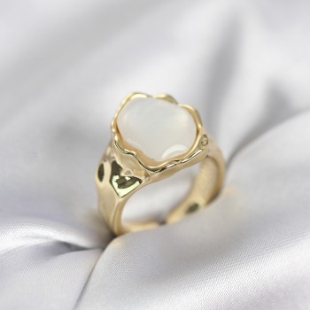 Gold Renk Beyaz Taşlı Vintage Kadın Yüzük