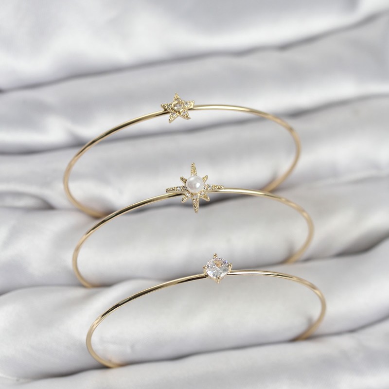 Gold Renk Kutup Yıldızı Model Zirkon Taşlı 3'lü Kadın Bileklik Kombini