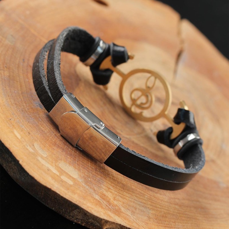 Gold Renk Metal Sol Anahtarlı Tasarım Siyah Renk Deri Erkek Bileklik