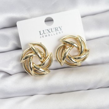 Gold Renk Pirinç Keskin Sarmal Model Kadın Küpe