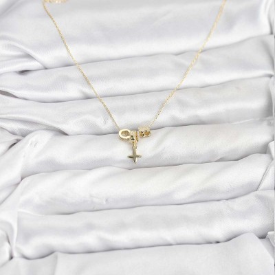 Gold Renk Pirinç Minimal Charmlı Kadın Kolye