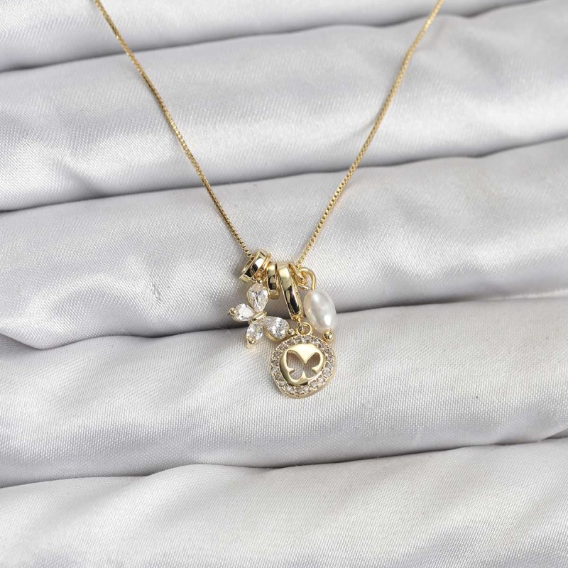 Gold Renk Pirinç Minimal Kelebek Charmlı Kadın Kolye