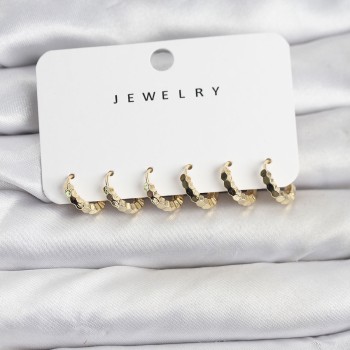 Gold Renk Pirinç Minimal Petek Detaylı Kadın Küpe Seti