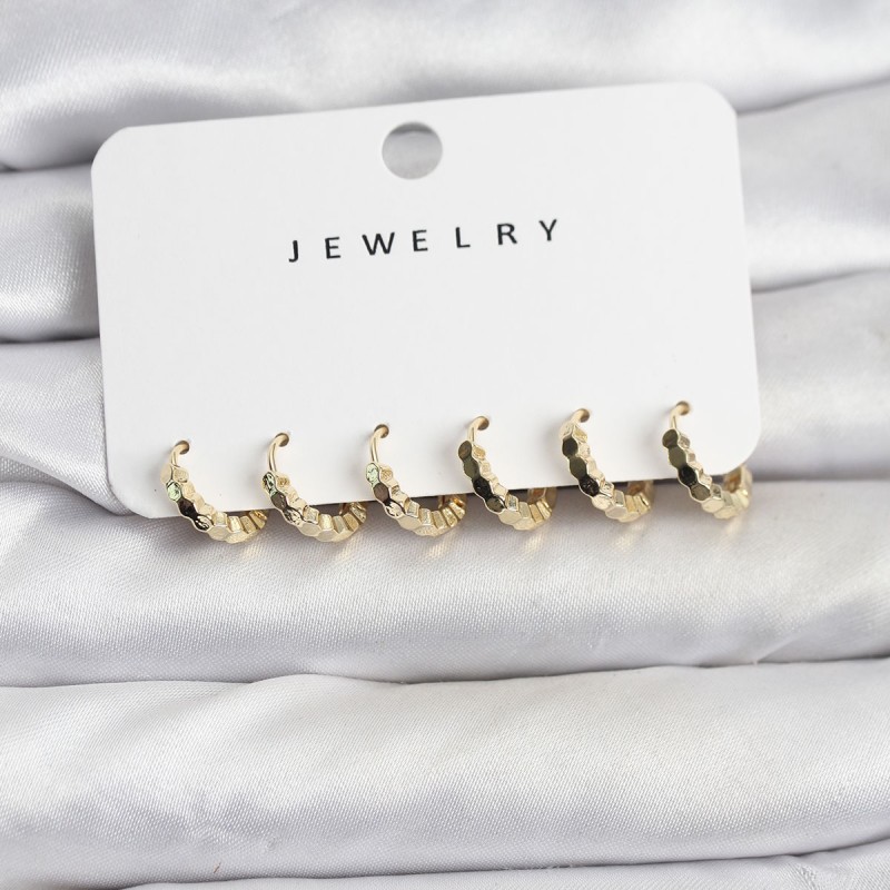 Gold Renk Pirinç Minimal Petek Detaylı Kadın Küpe Seti