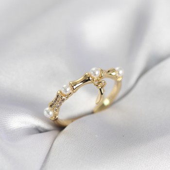 Gold Renk Sallantılı Kemik Model Kadın Yüzük