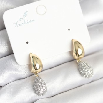 Gold Renk Zirkon Taşlı Damla Pirinç Kadın Küpe