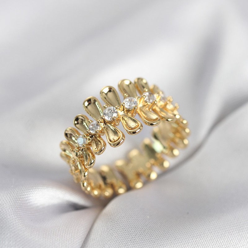 Gold Renk Zirkon Taşlı Sıralı Damla Model Kadın Yüzük