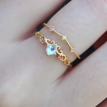 Gold Renk Zirkon Taşlı Taç Model Kadın Yüzük