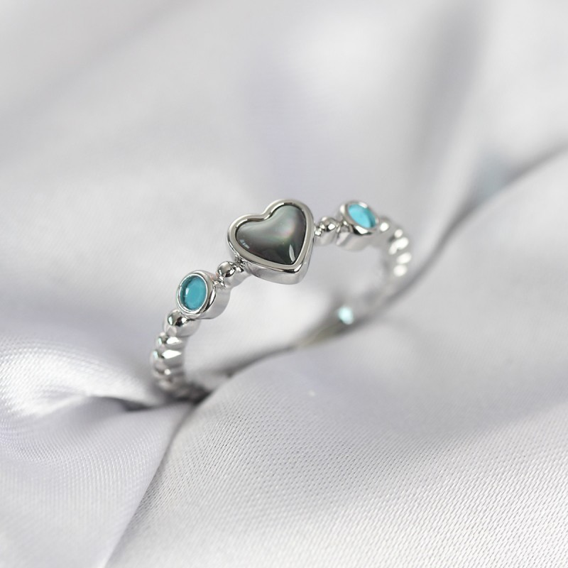 Gümüş Renk Hematit Taşlı Kadın Yüzük