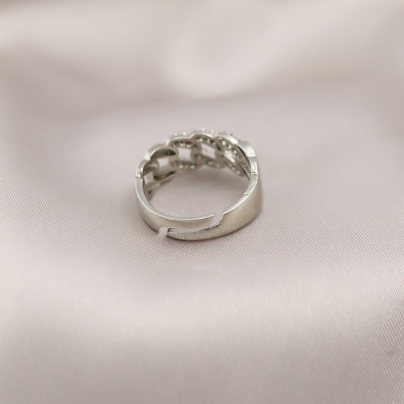 Gümüş Renk Metal Zincir Model Taşlı Kadın Yüzük