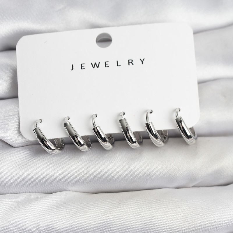 Gümüş Renk Pirinç Halka Kadın Küpe Seti