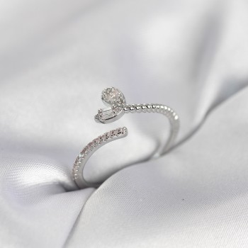 Gümüş Renk Pirinç Kuyruklu Kalp Model Kadın Yüzük