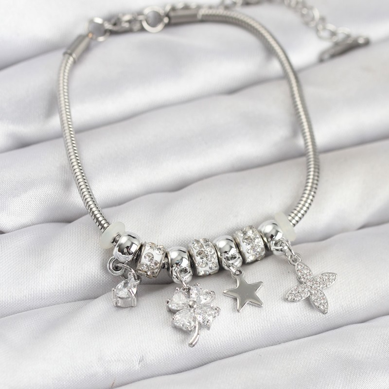 Gümüş Renk Pirinç Yonca Charmlı Kadın Bileklik