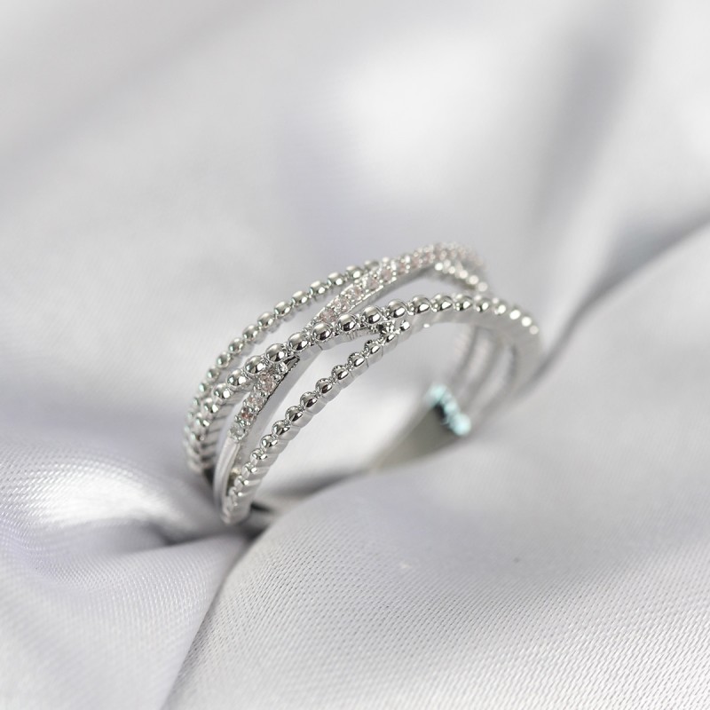 Gümüş Renk Sarmal Model Kadın Yüzük