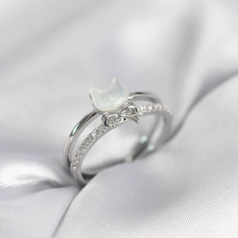 Gümüş Renk Sedefli Kedi Model Fiyonklu Zirkon Taşlı Kadın Yüzük