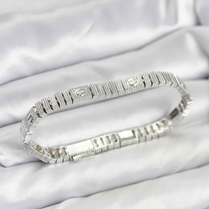 Gümüş Renk VIP Seri Bileklik