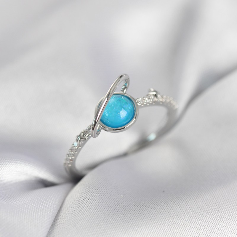 Gümüş Renk Zirkon Taşlı Satürn Model Kadın Yüzük