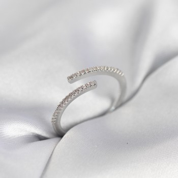 Gümüş Renk Zirkon Taşlı Yılan Tarz Kadın Yüzük