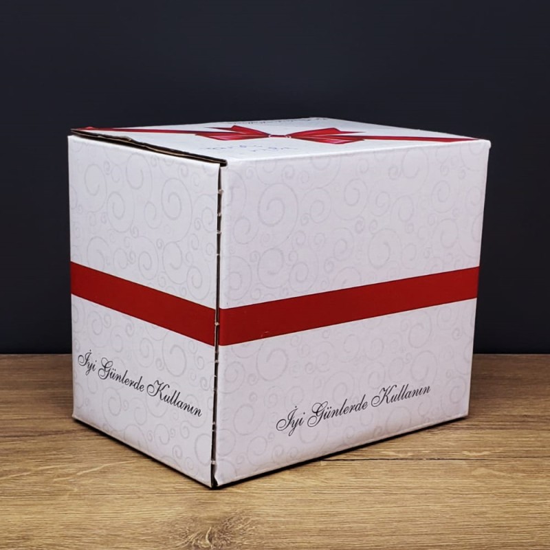  İncinmişsin Dedi Tasarımlı Kupa Bardak