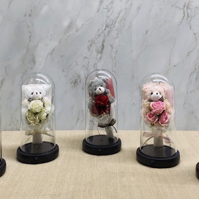 Işıklı Müzikli Fanus içinde Sevimli Ayıcıklı Gül Buketi 