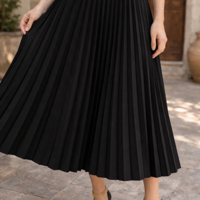 Kadın 90 Cm Saten Kumaş Pliseli Midi Etek Şık ve Zarif Tasarım - Siyah