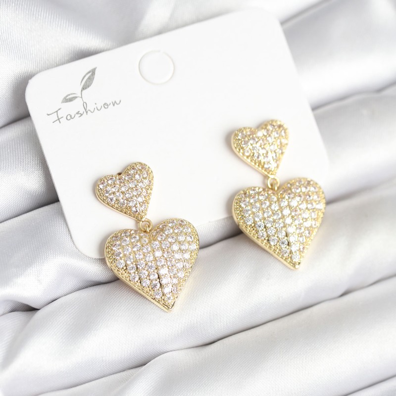 Kalp Model Zirkon Taşlı Gold Renk Pirinç Kadın Küpe