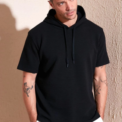 Kapşonlu Kısa Kol Düz Oversize T-shirt - Siyah -